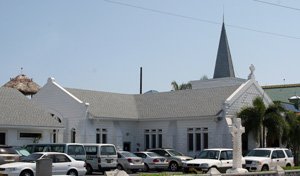 Churches in Grand Cayman, Elmslie Church in George Town